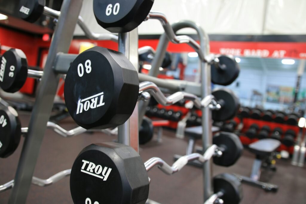 A Comprehensive Guide to Evaluating Gym Facilities and Equipment Quality